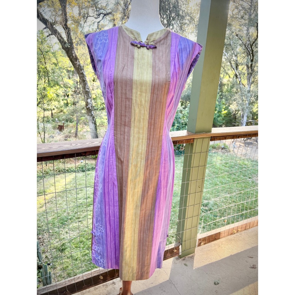 Vintage Nani of Hawaii Cotton Sheath Dress Purple Gold Stripe Frog Closure 12